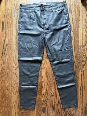 Abercrombie & Fitch Super Skinny Ankle high-rise coated Jean